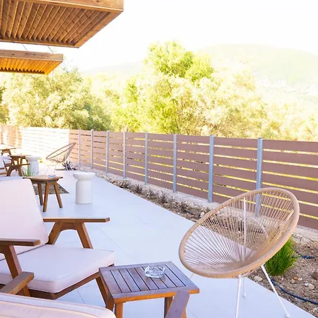 Hotel de apartamente Golden Sun Agios Christoforos (Lefkada)