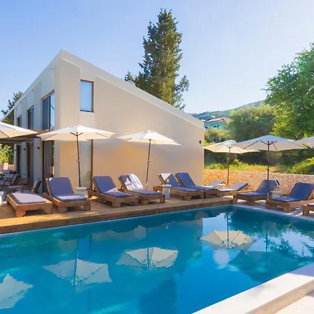 Hotel de apartamente Golden Sun Agios Christoforos (Lefkada)