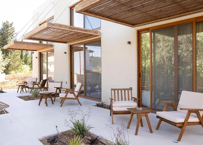 Golden Sun Aparthotel Agios Christoforos (Lefkada)